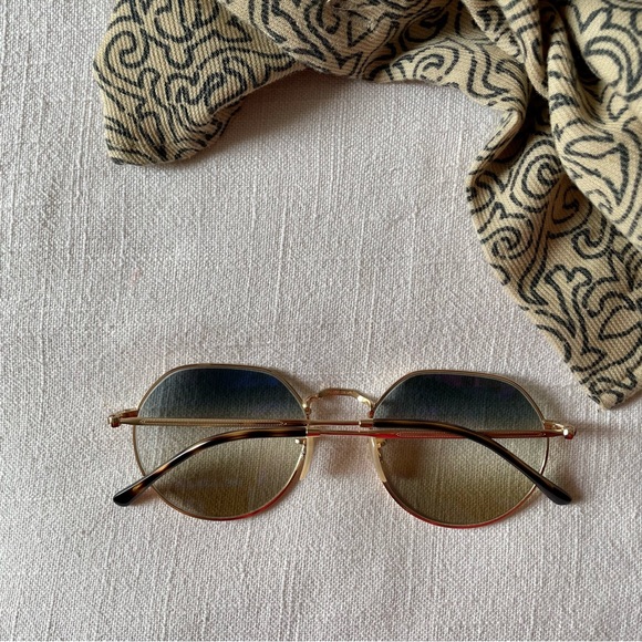 Ray bans sunglasses - Picture 3 of 5